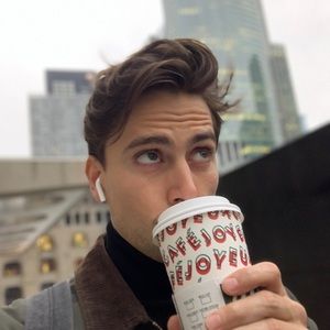 Meet your Posher, Eric